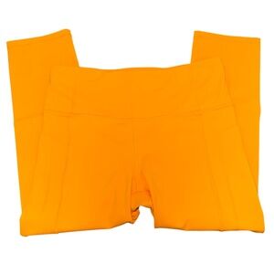 NWOT Athleta Ultimate Stash II Capri in Radiant Sunrise Side Pockets Yoga Run
